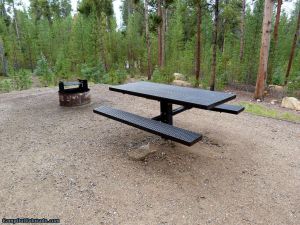 Camp-out-colorado-baby-doe-turquoise-lake-new-tables