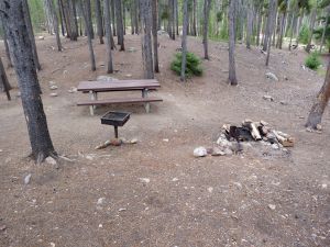 Camp-out-colorado-belle-turquoise-lake-tent-camping
