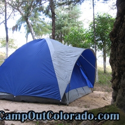camping-tent-tree
