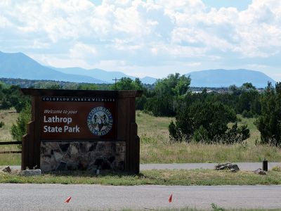 Campoutcolorado-lathrop-state-park-campground-sign