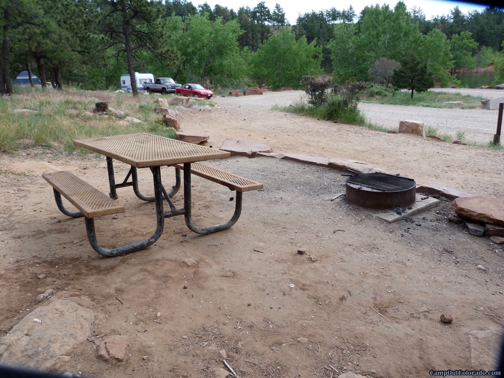 camp-out-colorado-carter-lake-ring-by-parking