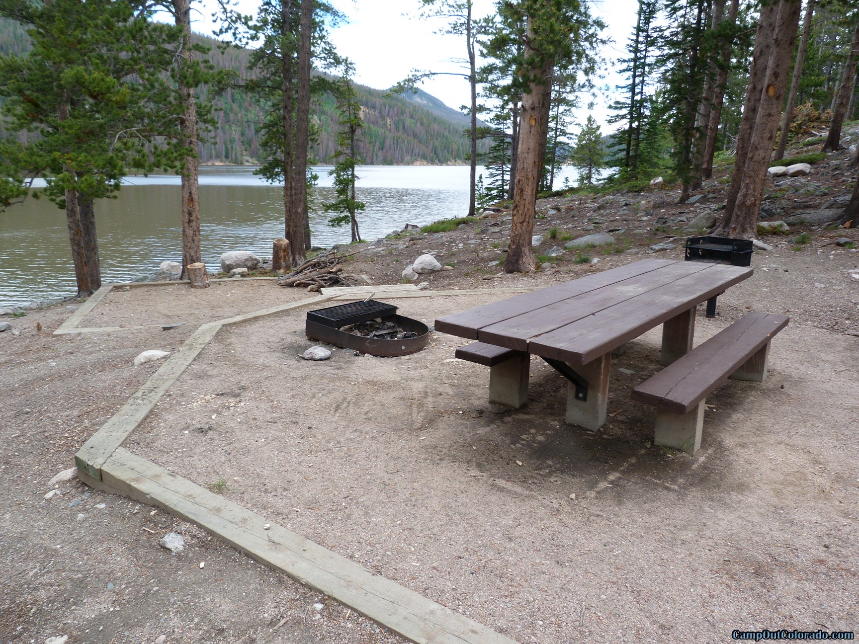 Camping Review of Chambers Lake Campground 