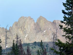 camp-out-colorado-ranger-lakes-campground-mountain-peaks.jpg
